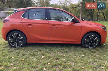Хэтчбек Opel Corsa-e 2020 в 