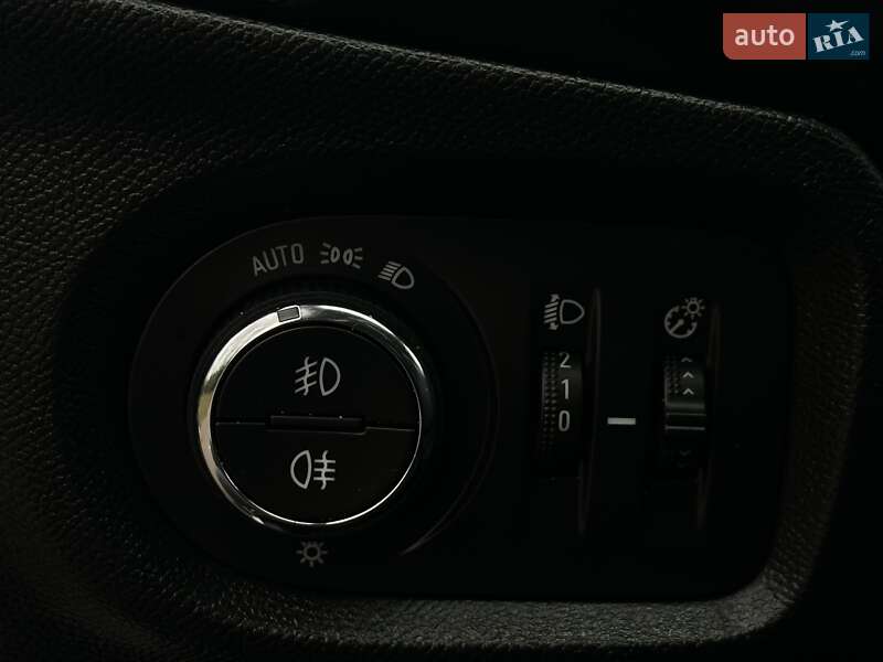 Хэтчбек Opel Corsa-e 2020 в Львове