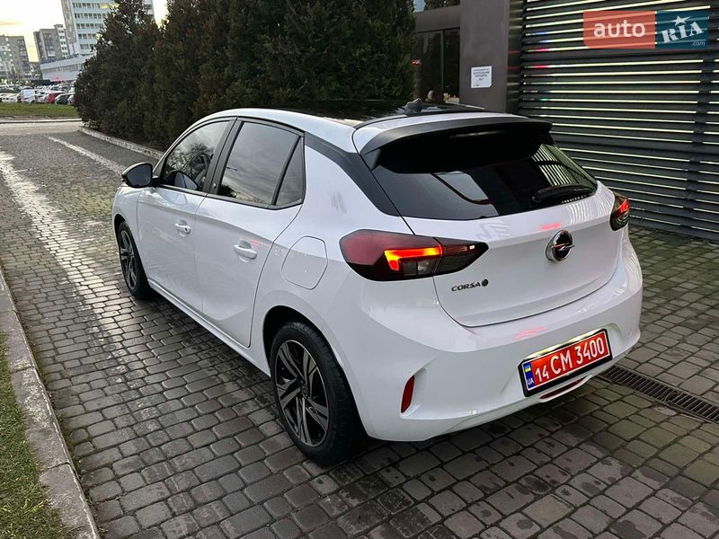 Хэтчбек Opel Corsa-e 2023 в Львове