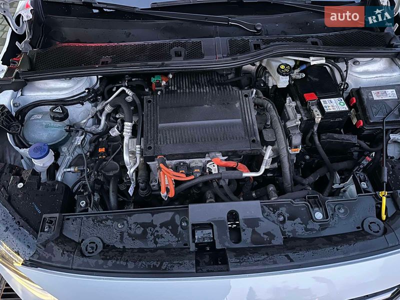 Хэтчбек Opel Corsa-e 2023 в Львове