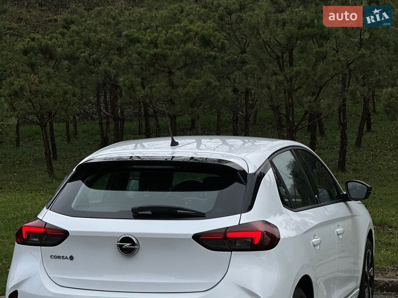 Хетчбек Opel Corsa-e 2021 в Львові
