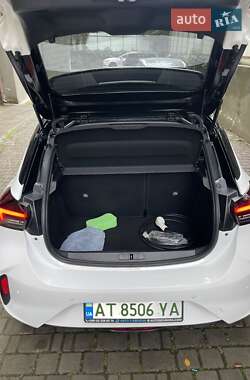 Хэтчбек Opel Corsa Electric 2023 в 