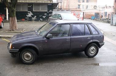 Хэтчбек Opel Corsa 1990 в Николаеве