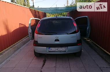 Хэтчбек Opel Corsa 2001 в Запорожье