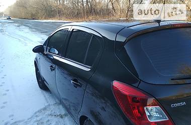 Хетчбек Opel Corsa 2009 в 