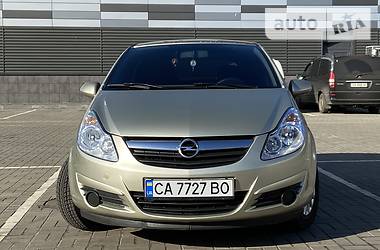 Купе Opel Corsa 2008 в Киеве