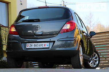 Хэтчбек Opel Corsa 2013 в Трускавце