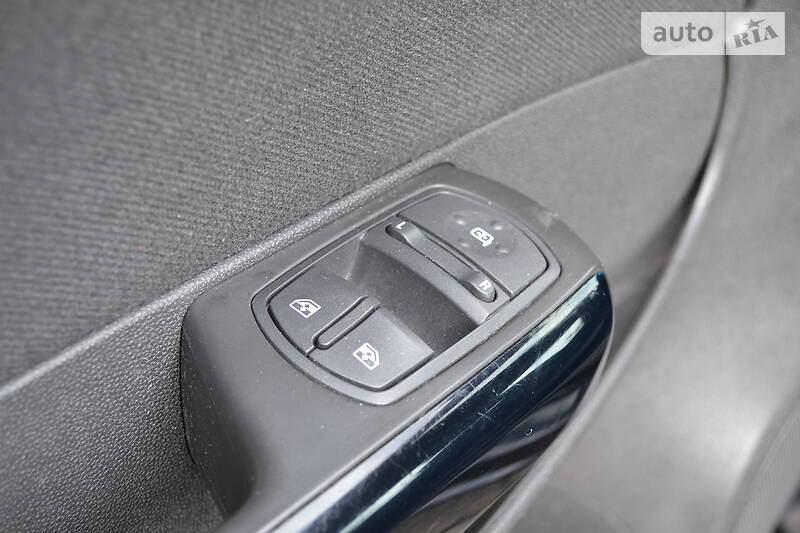 Хетчбек Opel Corsa 2009 в Калуші