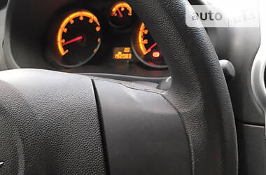 Хетчбек Opel Corsa 2012 в 