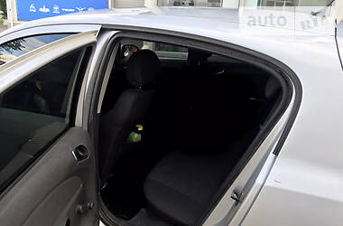 Хетчбек Opel Corsa 2012 в 