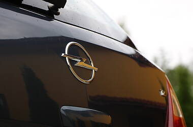 Хетчбек Opel Corsa 2007 в 