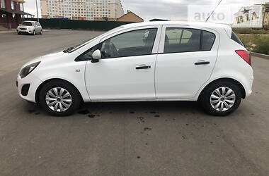 Хетчбек Opel Corsa 2014 в Києві