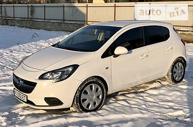 Хэтчбек Opel Corsa 2016 в Ужгороде