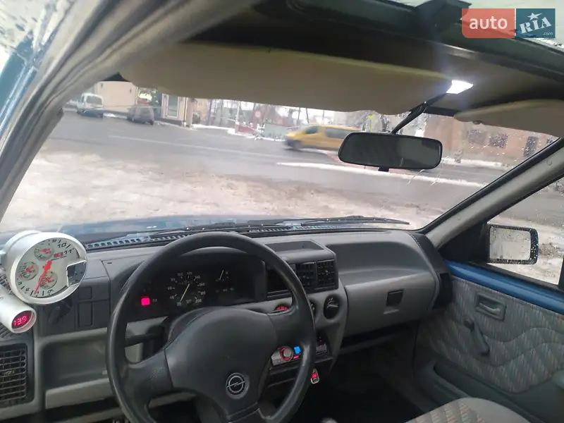 Opel Corsa 1991 VIN VSX000093M4022484 фото оголошення 17 з 71