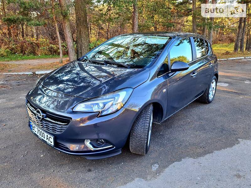 Хэтчбек Opel Corsa 2015 в Новояворовске