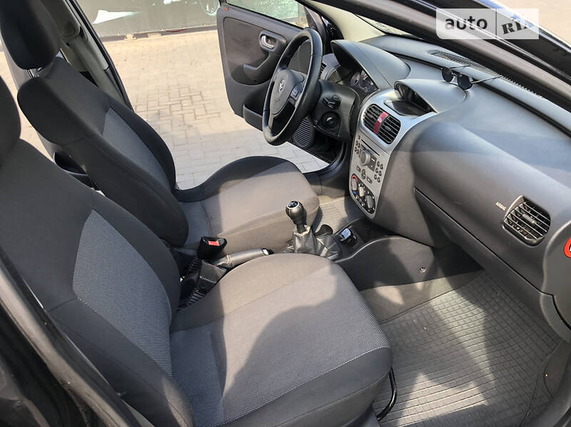 Хэтчбек Opel Corsa 2006 в Коломые