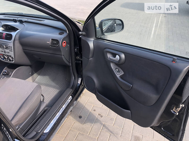 Хетчбек Opel Corsa 2006 в Коломиї