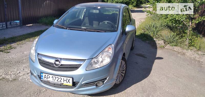 Хэтчбек Opel Corsa 2008 в Запорожье