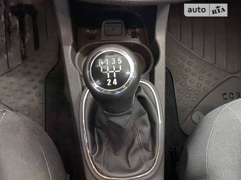 Хэтчбек Opel Corsa 2012 в Киеве