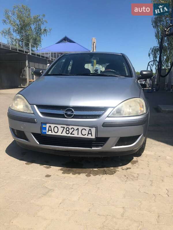 Хетчбек Opel Corsa 2003 в Мукачевому