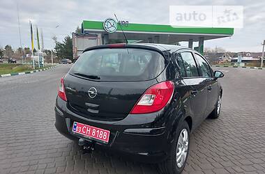 Хетчбек Opel Corsa 2009 в Бродах