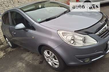 Хэтчбек Opel Corsa 2010 в Луцке