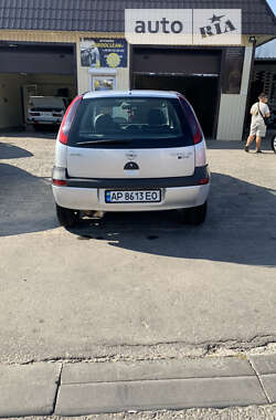 Хэтчбек Opel Corsa 2001 в Запорожье