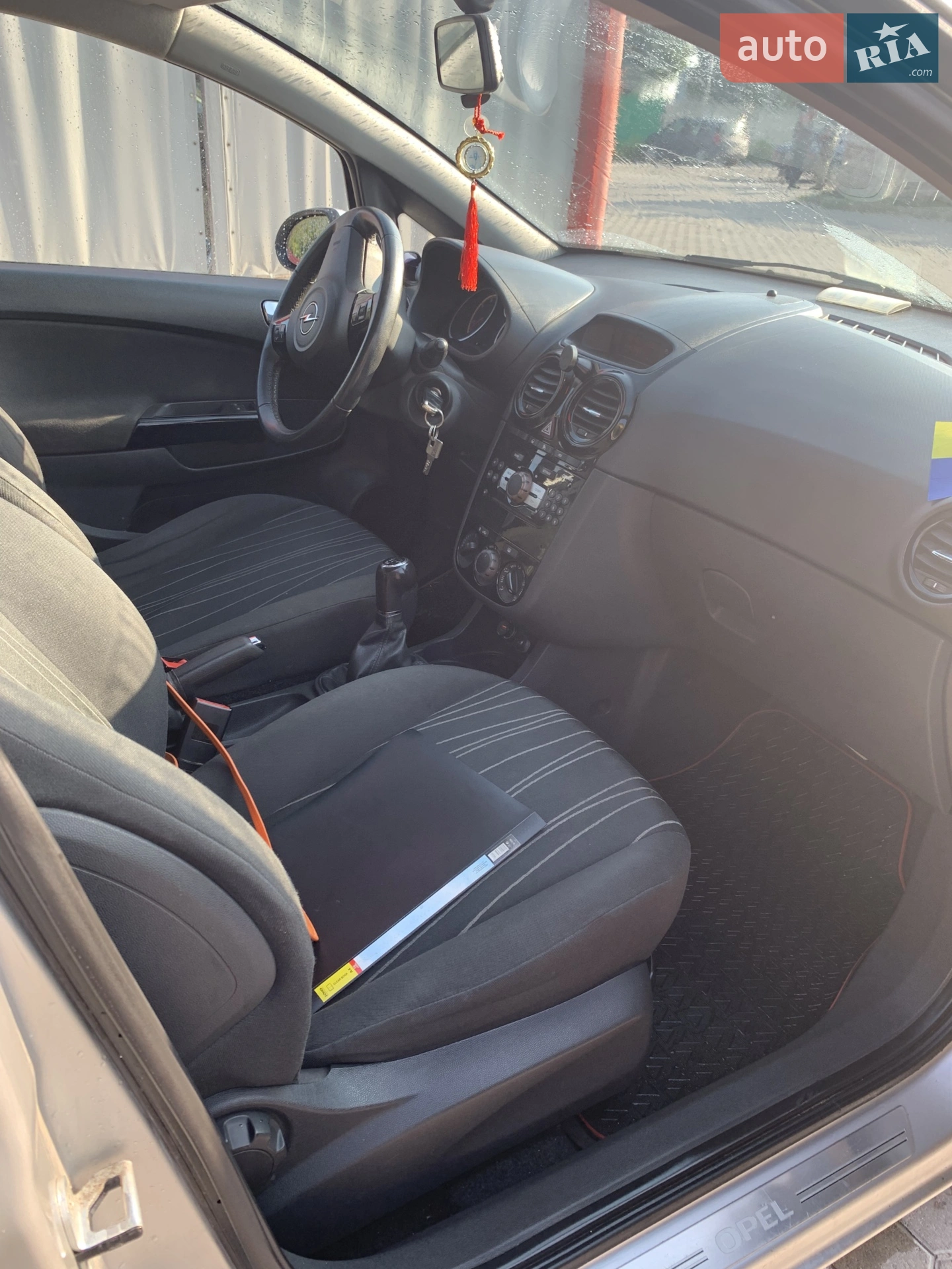 2011 Opel Corsa - мініатюра 14