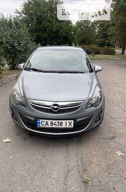 Хэтчбек Opel Corsa 2014 в Черкассах