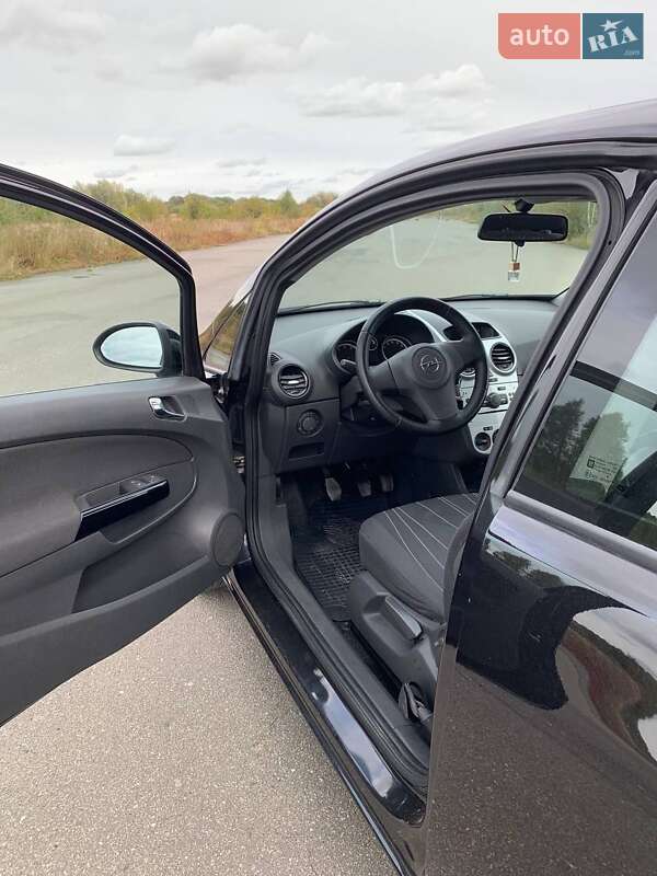 Хетчбек Opel Corsa 2008 в Ізяславі