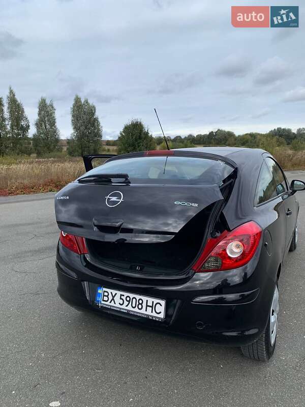 Хетчбек Opel Corsa 2008 в Ізяславі