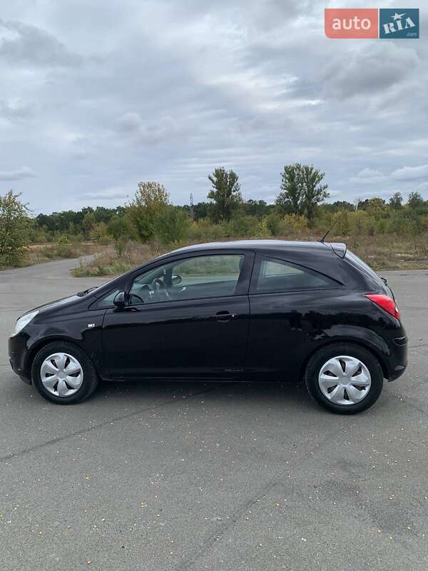 Хетчбек Opel Corsa 2008 в Ізяславі