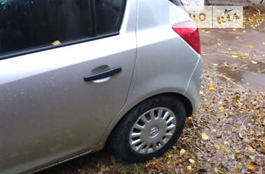 Хэтчбек Opel Corsa 2009 в Коростене