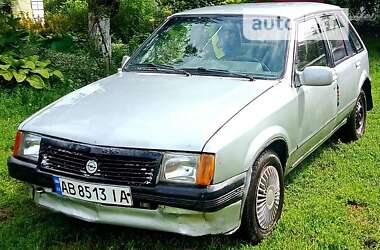 Хэтчбек Opel Corsa 1990 в Виннице