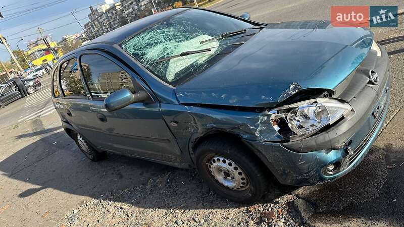 Хетчбек Opel Corsa 2002 в Києві