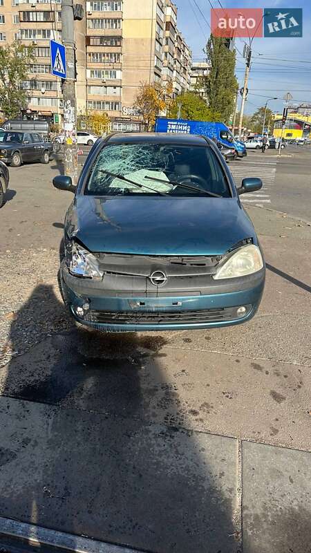 Хетчбек Opel Corsa 2002 в Києві