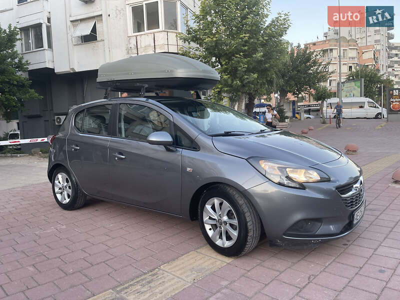 Хетчбек Opel Corsa 2018 в Дніпрі
