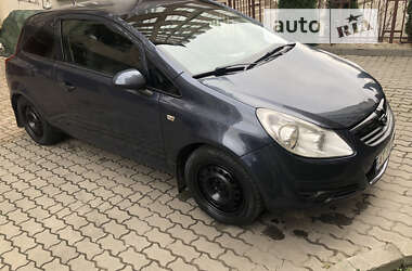 Хэтчбек Opel Corsa 2008 в Ивано-Франковске