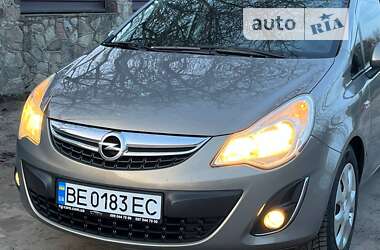 Хетчбек Opel Corsa 2012 в Первомайську