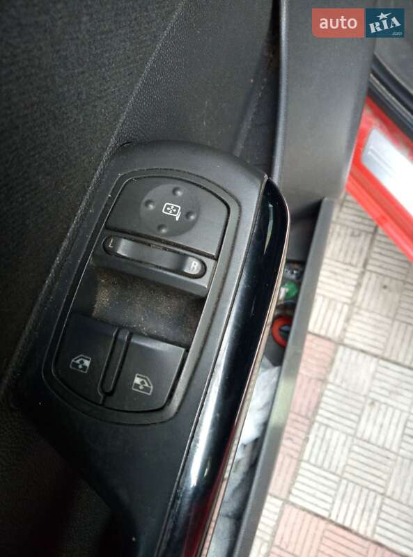 Хэтчбек Opel Corsa 2010 в Фастове