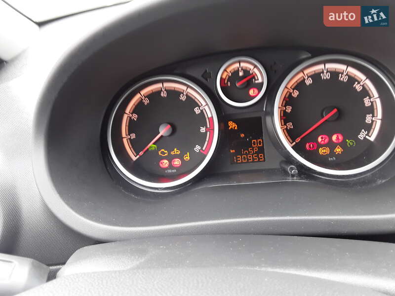 Хэтчбек Opel Corsa 2014 в Полтаве