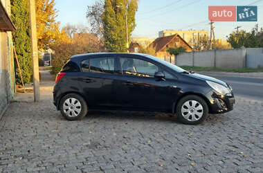 Хетчбек Opel Corsa 2012 в Дніпрі