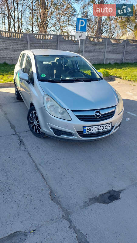 Хэтчбек Opel Corsa 2009 в Стрые