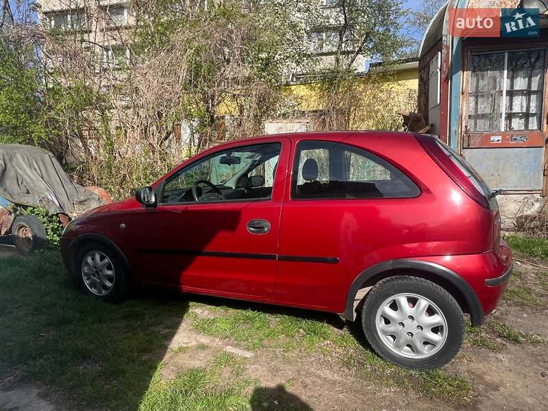 Хэтчбек Opel Corsa 2006 в Львове