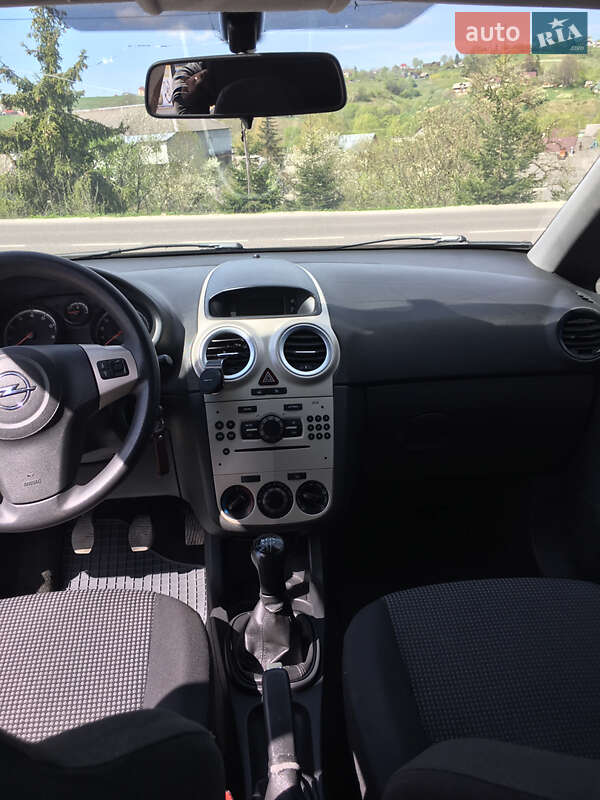 Хетчбек Opel Corsa 2009 в Турці фото 11 Хетчбек Opel Corsa 2009 в Турці
