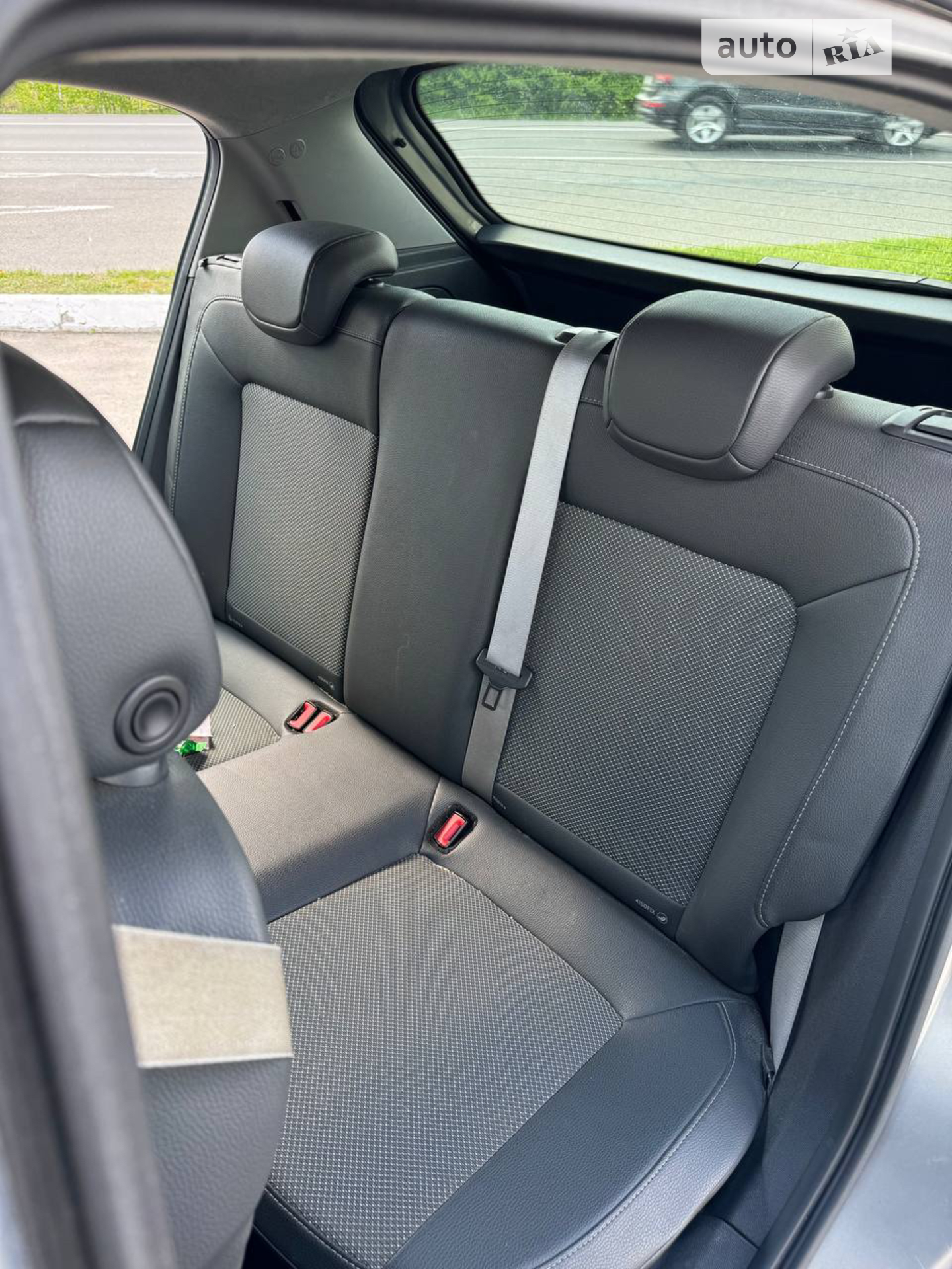 2010 Opel Corsa - мініатюра 9