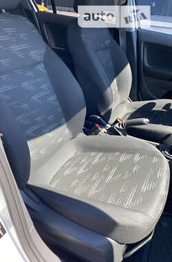 Хетчбек Opel Corsa 2014 в 