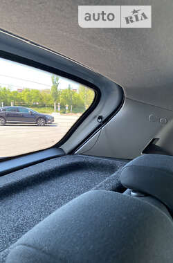 Хетчбек Opel Corsa 2014 в 