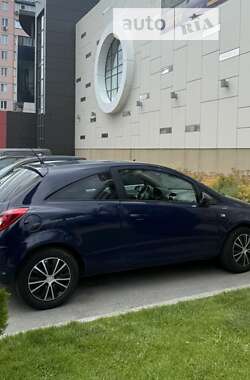 Хэтчбек Opel Corsa 2010 в Виннице