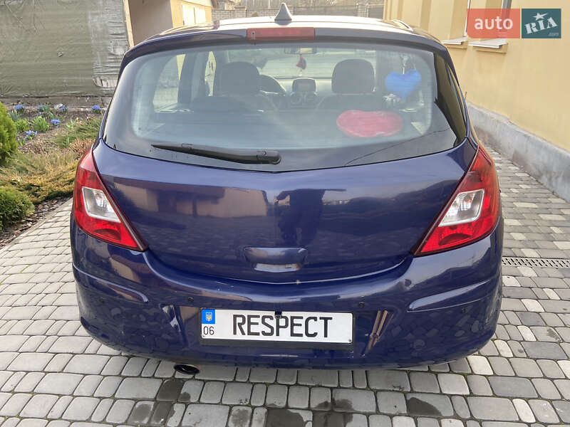 Хетчбек Opel Corsa 2010 в Житомирі
